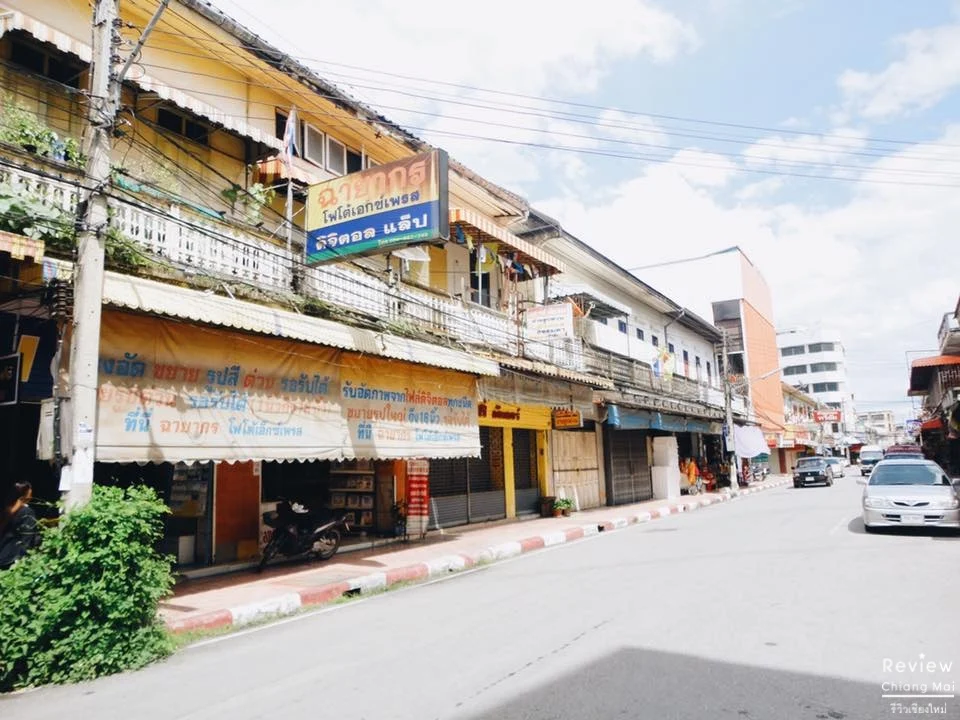 นั่งรถไฟไปลำปาง
