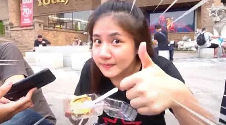 พาย กาดสวนแก้ว