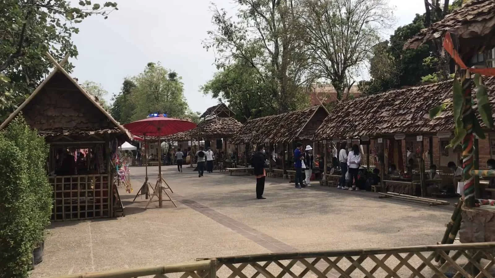 chiangmai-quiet-no-tourist chiangmai-quiet-no-tourist