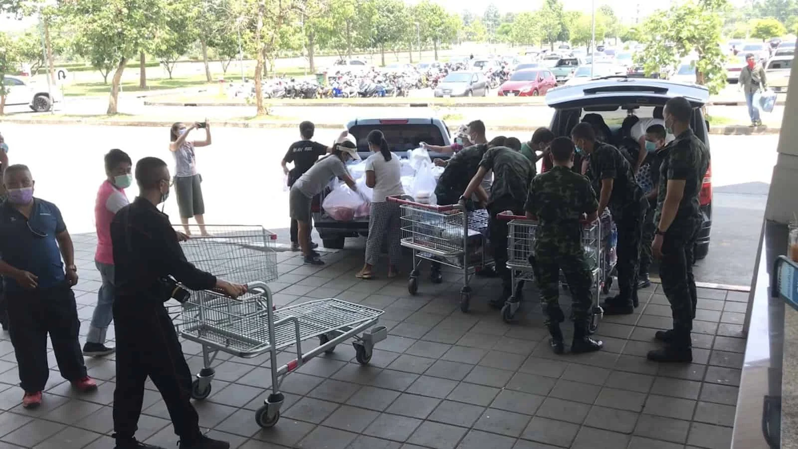 chiangmai-covid19-pandemic-panic chiangmai-covid19-pandemic-panic