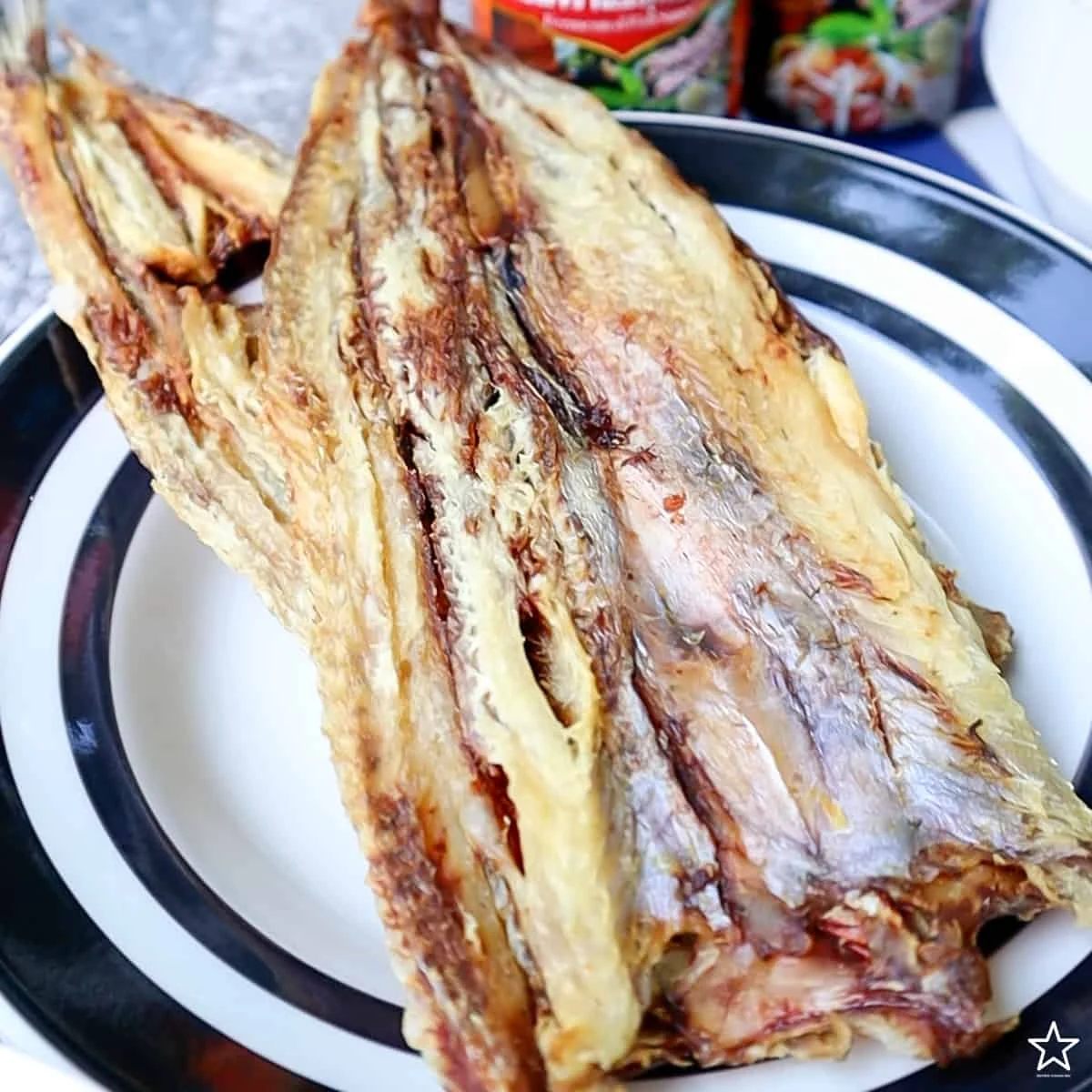 แกงผักหวานใส่ไข่มดแดง
