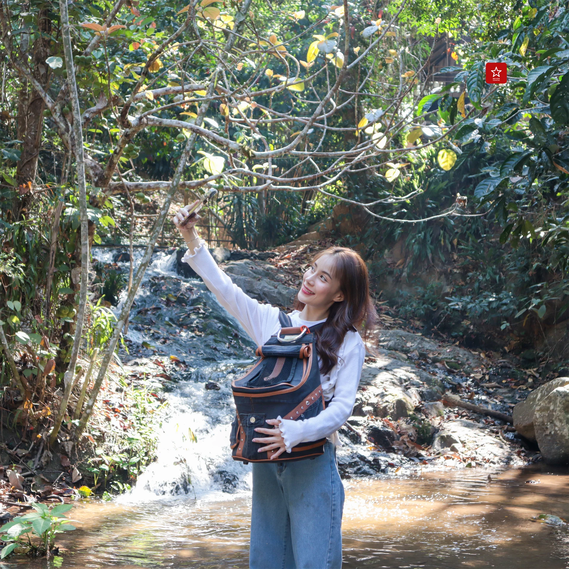 รถตู้แม่กำปองน้ำพุร้อนสันกำแพง