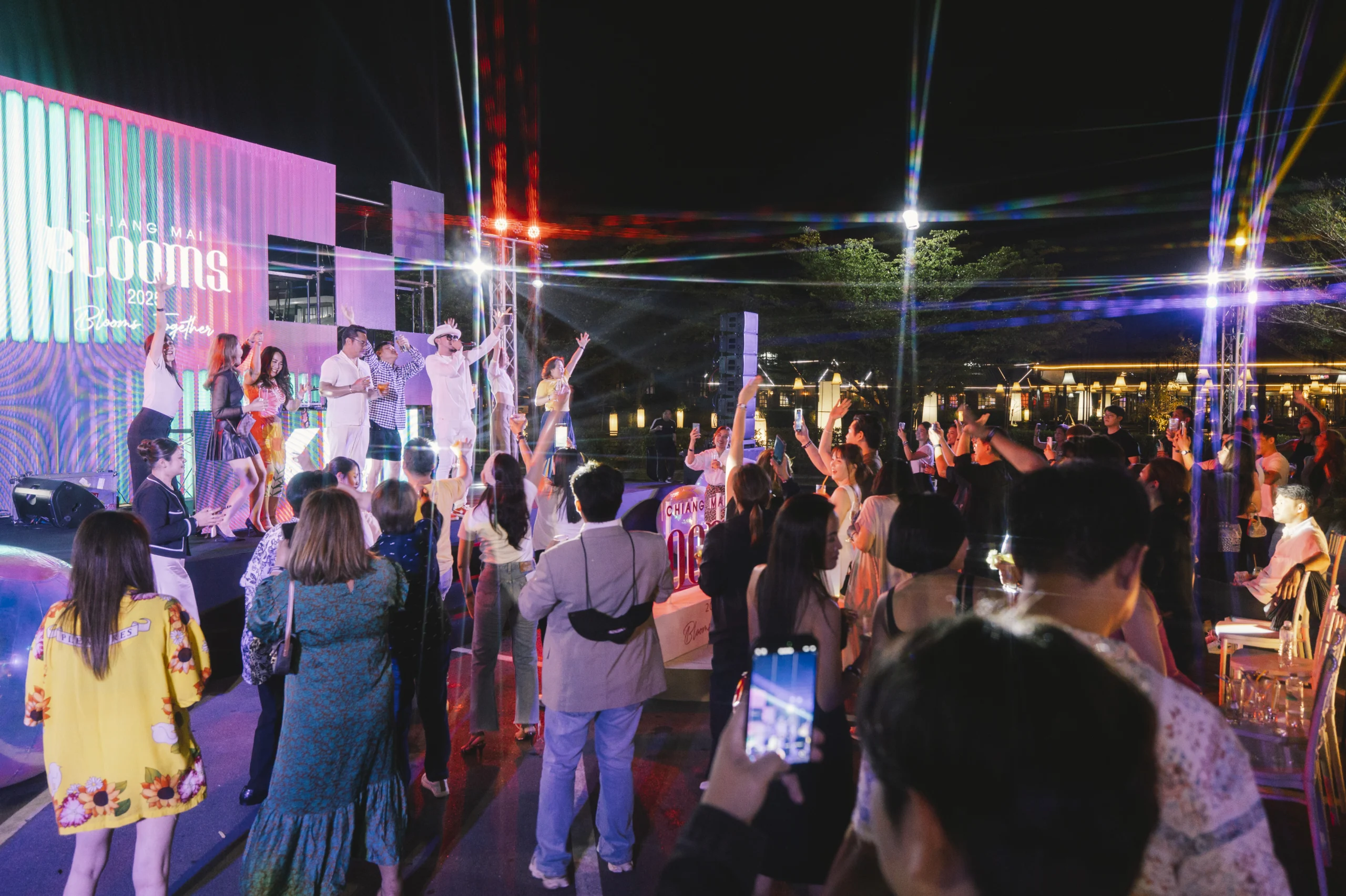 ภาพบรรยากาศงาน Chiang Mai Blooms Nightlife