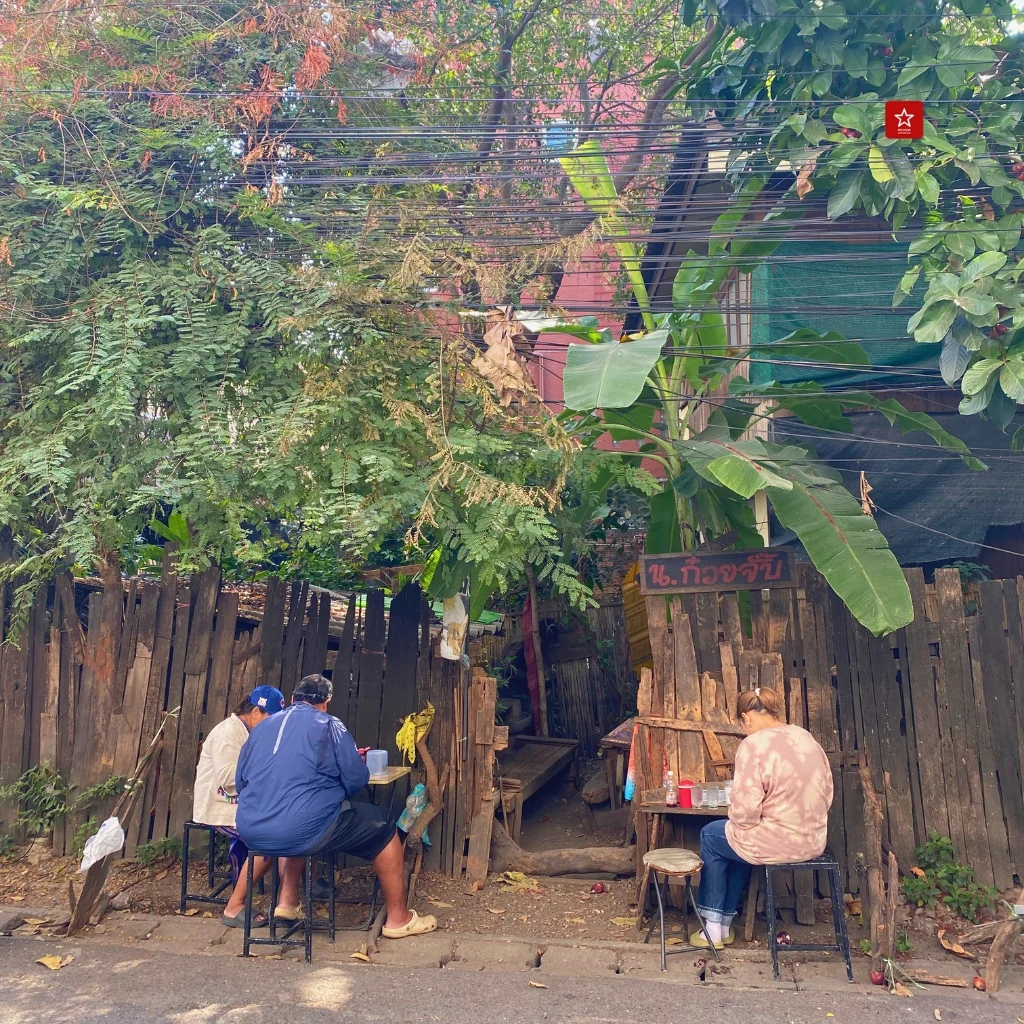 น.ก๋วยจั๊บ ร้านก๋วยจั๊บที่ไม่สนกำไรน้อย